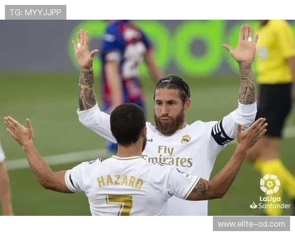 拉莫斯家里感觉能开个足球场，那场边喝茶那架可真是戏码儿翩翩了