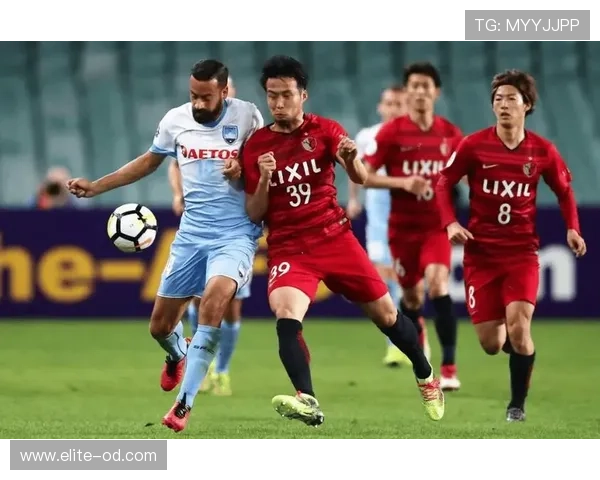 川崎前锋近期比赛中攻防转换节奏明显，现阶段中场衔接更流畅